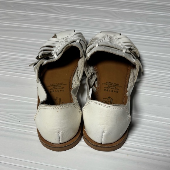 Vintage Chicory Sport Women's White Leather Sandals Size 6 - Picture 5 of 6